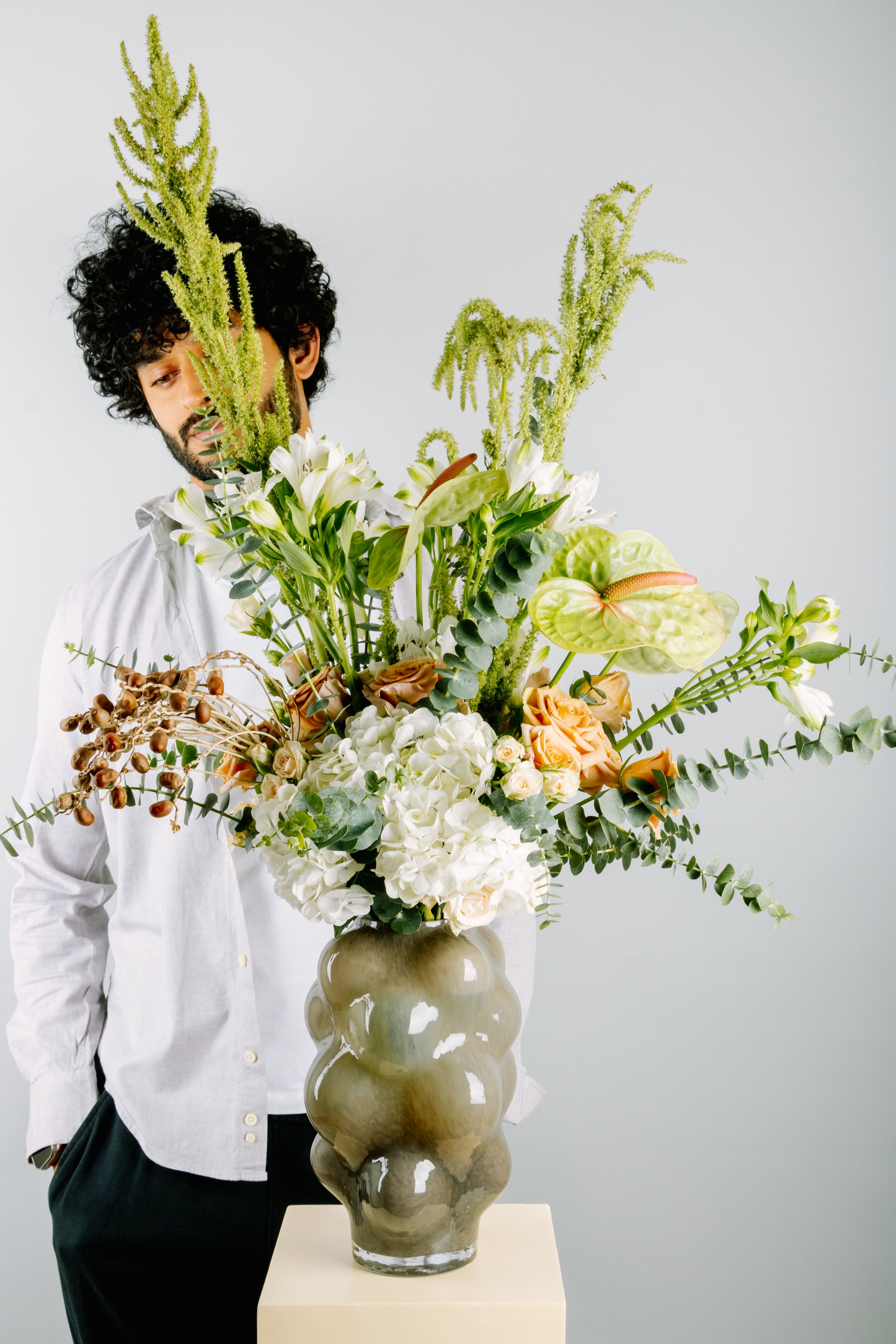 INTERIOR ARRANGEMENTS